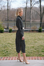 Load image into Gallery viewer, Everyday Dress in Tissue Crepe Polka Dot