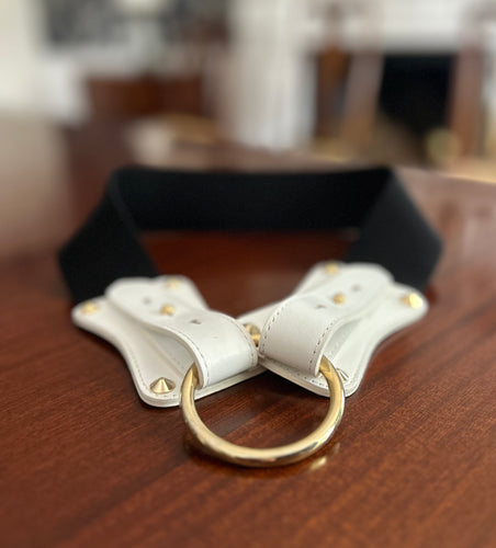 Claiborne Belt in White and Black Strap